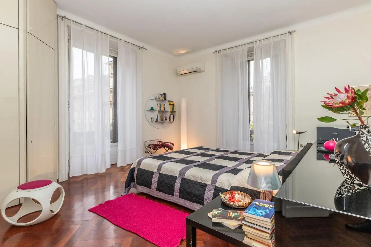 Very Central In Cadorna Station Area! Excellent If You Arrive From Malpensa Airport Milan 0*,  Italy