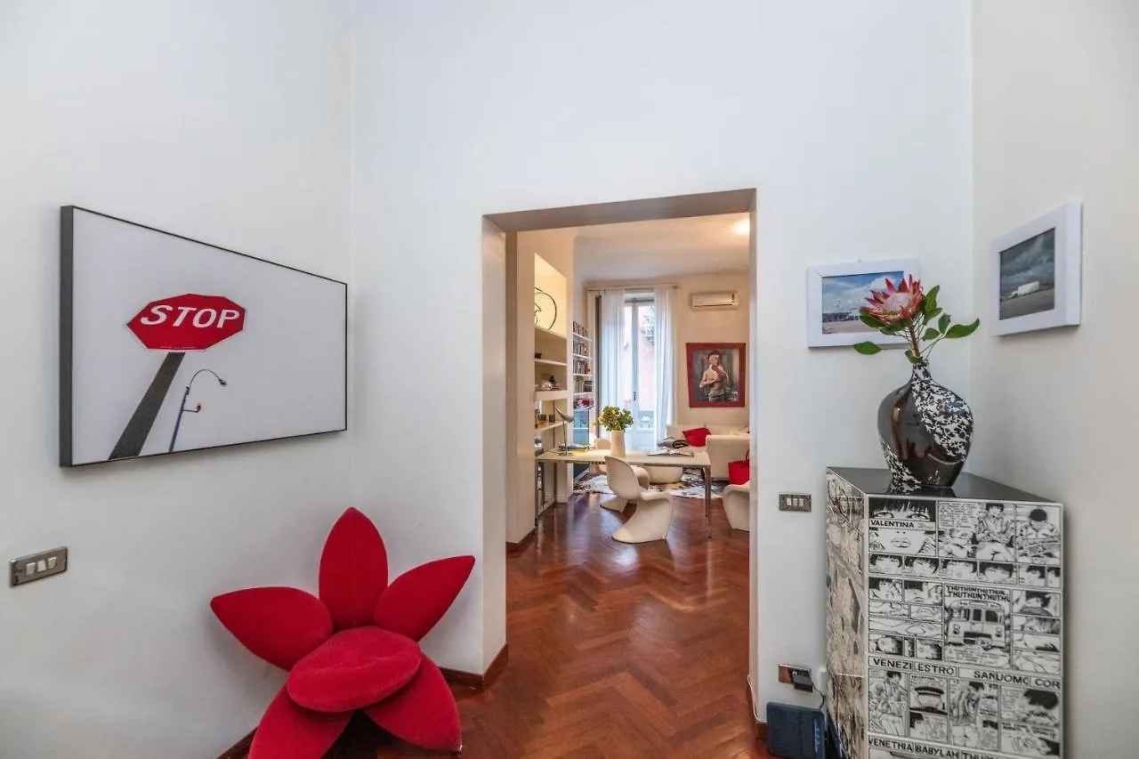 Apartment Very Central In Cadorna Station Area! Excellent If You Arrive From Malpensa Airport Milan