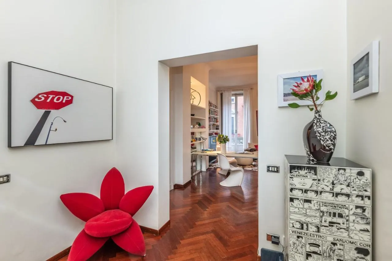 Apartment Very Central In Cadorna Station Area! Excellent If You Arrive From Malpensa Airport Milan